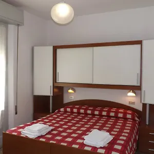 ** Hotel La Vela Italia