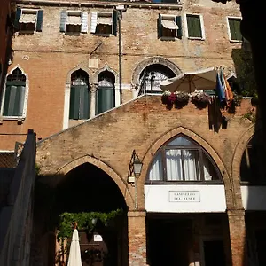 *** Affittacamere Palazzo Lion Morosini Italia