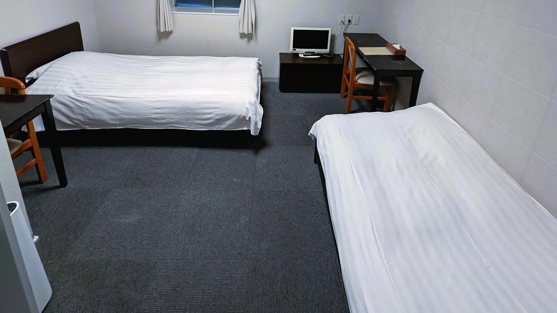 **  The Shin-Okubo International Hotel Tokyo Japan