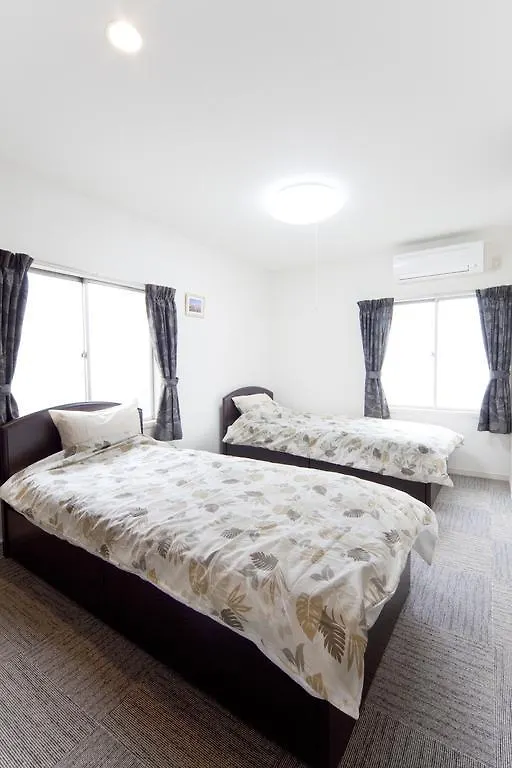The Shin-Okubo International Hotel Tokyo 2*,